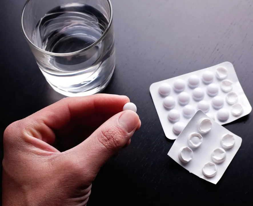 
                                                                                            What is an Analgesic? What Does It Do? What Are Analgesic Drugs?
                                            